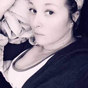 Meet your Posher, Stefanie